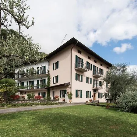 Gasthuis Crotto Regina 3*